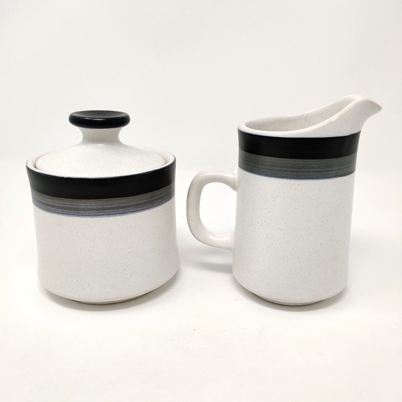 Arrow Stone Black Foot Sugar Bowl and Creamer MCM Stoneware Kasuga Japan 693 - Picture 9 of 16